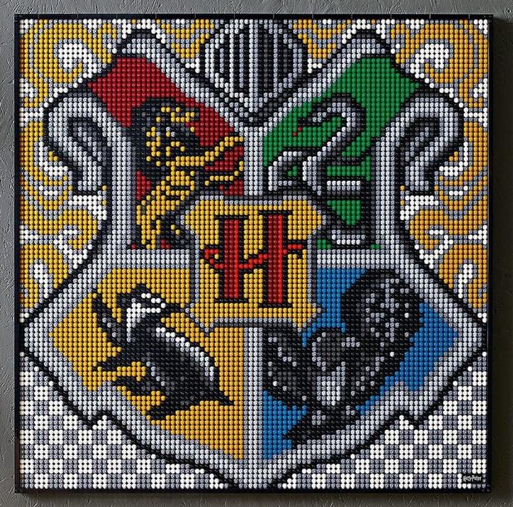Immagine prodotto LEGO Harry Potter Hogwarts Crest (31201, LEGO Harry Potter)