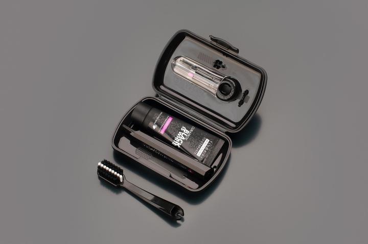 Produktbild Curaprox Travel Set Black is White (Weich, 1 x)