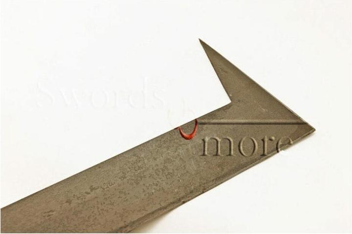 Image du produit United Cutlery Réplique 1/1 du Seigneur des Anneaux du cimeterre du requin Uruk 81 cm