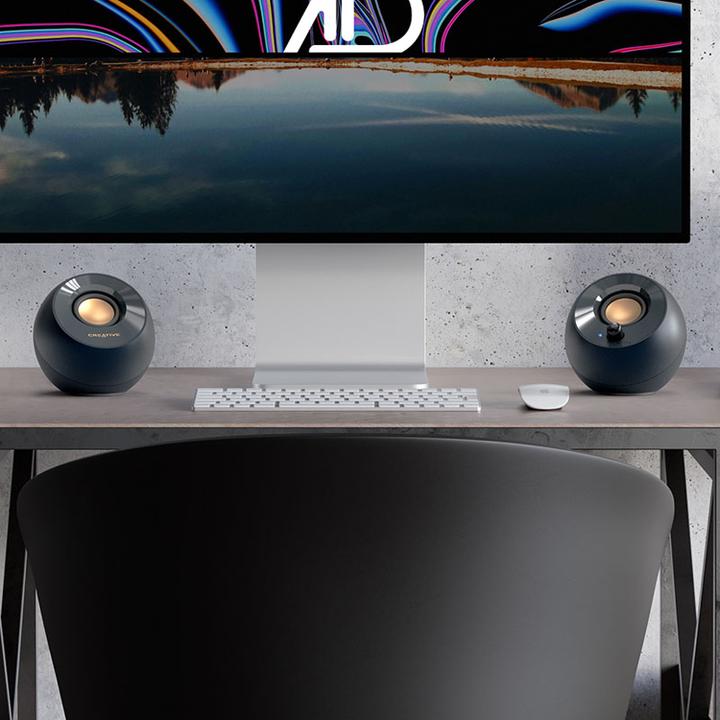 Actual product image Creative Pebble V2