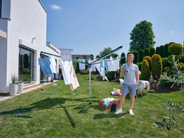 Image du produit Leifheit Séchoir parapluie Linomatic 600 Deluxe Cover (60 m)