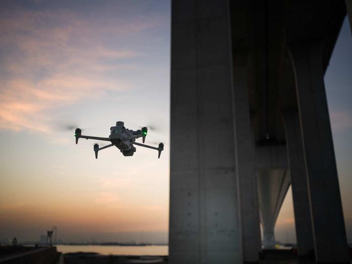 Actual product image DJI Matrice 4E (EU) (49 min, 1219 g, 20 Mpx)