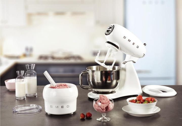 Produktbild Smeg SMF02WHEU Multifunktions Küchenmaschine im 50er Jahre Design weiss (800 W)