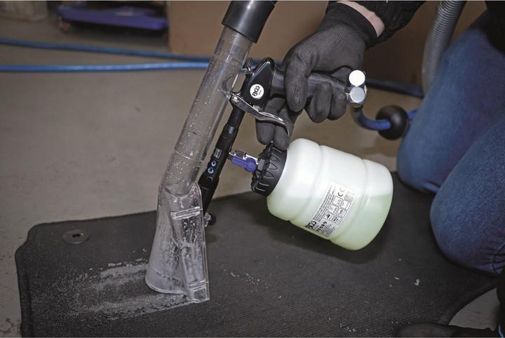 Produktbild BGS Druckluft-Reinigungspistole mit Bürsten- und Saugaufsatz 7-tlg.