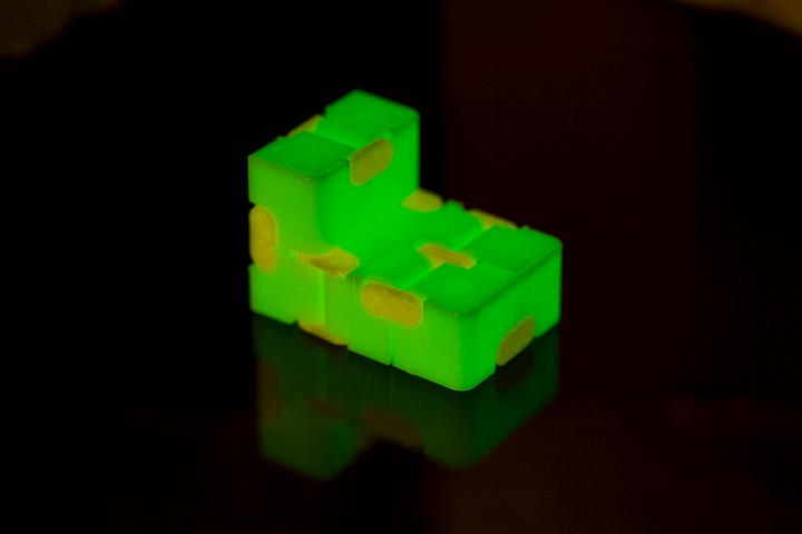 Produktbild Out of the blue Fidget Toy Infinity Cube