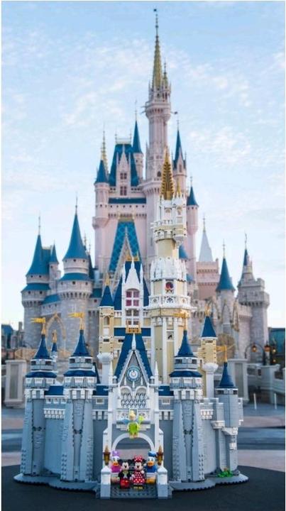 Image du produit LEGO Le château Disney (71040, LEGO difficiles à trouver)