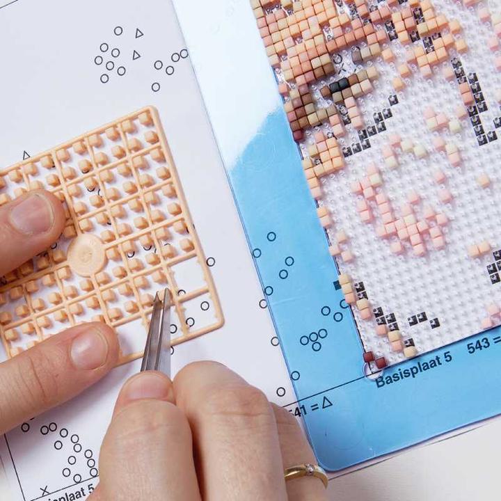 Immagine prodotto pixeln.ch Set regalo Pixel 4 piatti base - Cavallo