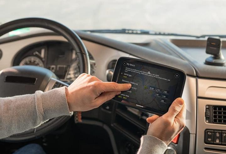 Produktbild TomTom GO Expert Plus (7")