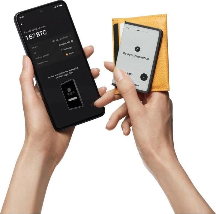 Actual product image Ledger Stax (Bitcoin, Cardano)