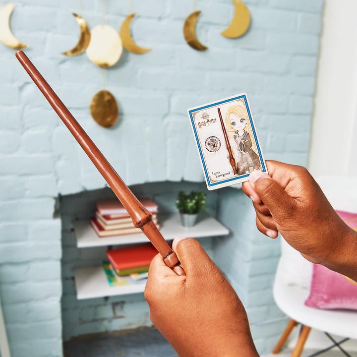 Immagine prodotto Spin Master Mondo magico di Harry Potter - Autentica bacchetta di Luna Lovegood in plastica con