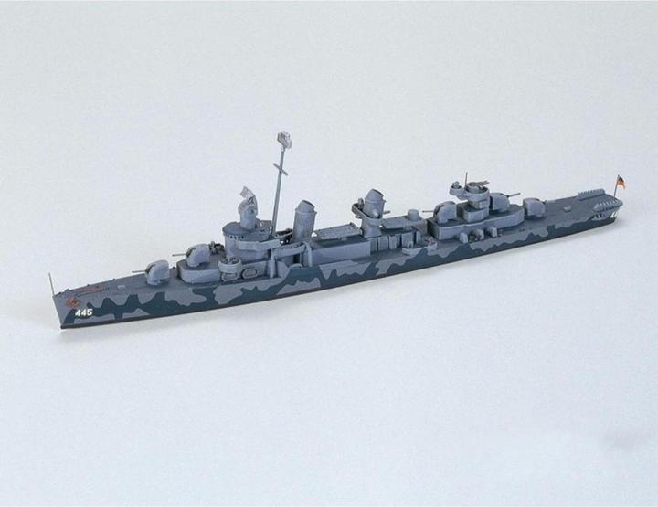 Actual product image Tamiya 1:700 US DD445 Fletcher Destroyer WL