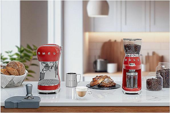 Actual product image Smeg 50's Retro Style