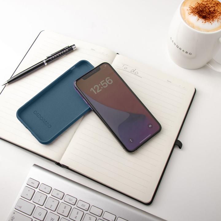 Produktbild Cadorabo TPU Liquid Silicone Case Cover (Apple iPhone 11 Pro)
