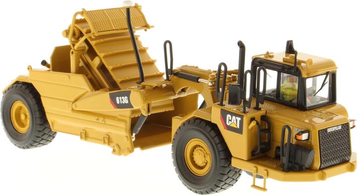 Actual product image Diecast Masters CAT 613G Wheel Tractor-Scraper