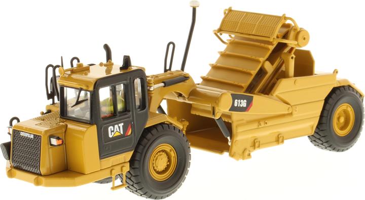 Actual product image Diecast Masters CAT 613G Wheel Tractor-Scraper