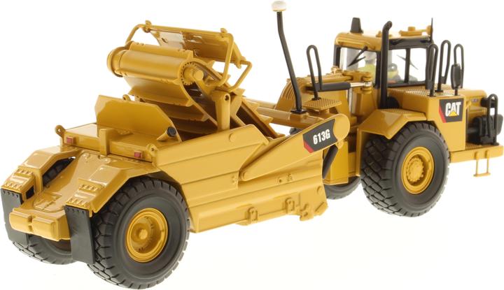 Actual product image Diecast Masters CAT 613G Wheel Tractor-Scraper