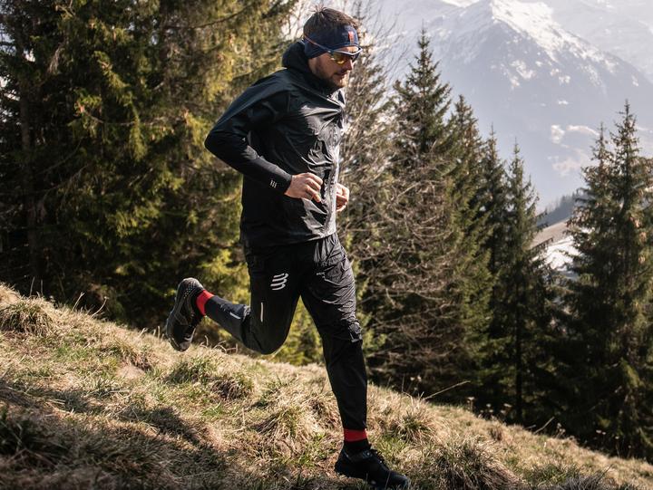 Immagine prodotto Compressport Hurricane pantaloni da corsa uomo (M)