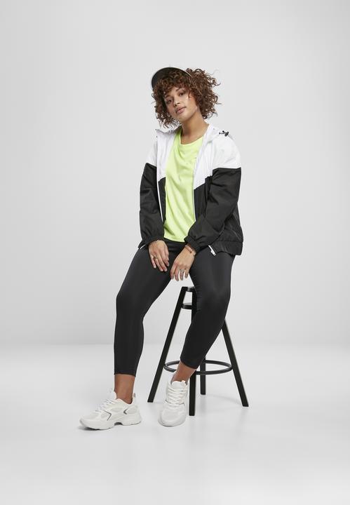 Actual product image Urban Classics Ladies Arrow Windbreaker (XL)