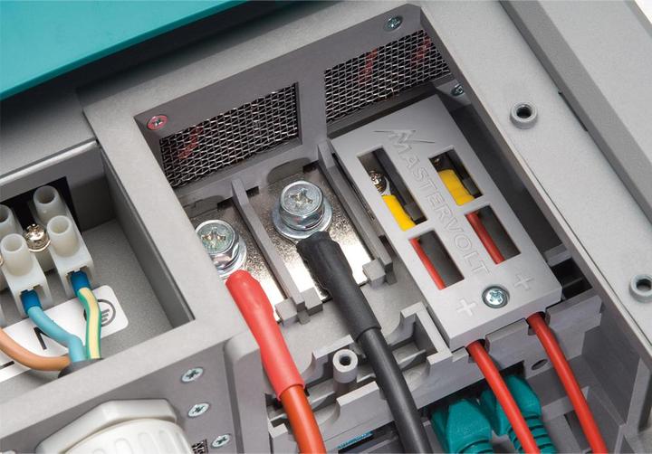 Produktbild Mastervolt ChargeMaster Plus 12/35-3 12V 35A Batterieladegerät 3 Akku-Bänke (12V, 35 A)