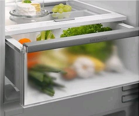 Image du produit Electrolux ENG7TD18S D Réfrigérateur combiné encastrable (256 l)