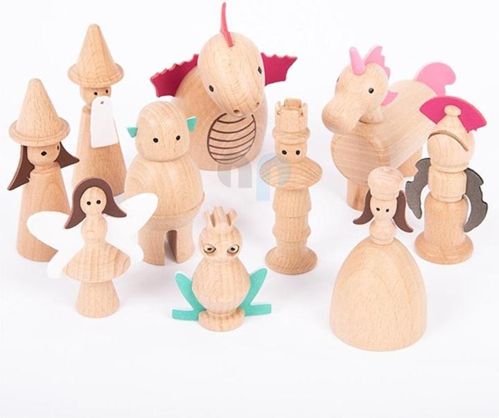 Produktbild TickiT Set mit 10 Verzauberten Märchenfiguren aus Holz