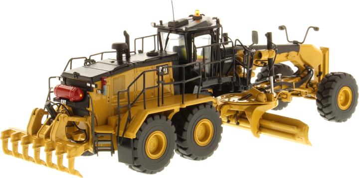 Actual product image Diecast Masters CAT 18M3 Motor Grader