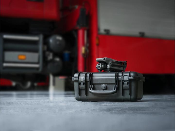 Produktbild DJI Mavic 3 Thermal inkl. Care Basic (45 min, 920 g, 48 Mpx)