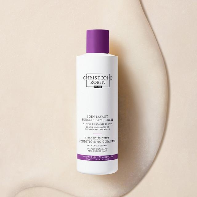 Actual product image Christophe Robin Luscious Curl Conditioning Cleanser with Chia Seed Oil (250 ml, Liquid shampoo)