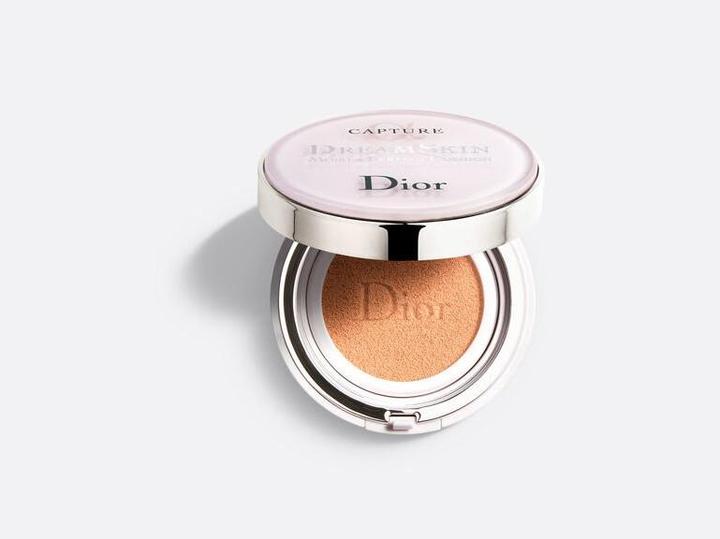 Actual product image Dior Dreamskin Moisturizer Cushion No 020 (#020 Light Beige)