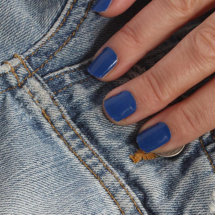 Actual product image Vargu solid blue (Solid Blue)