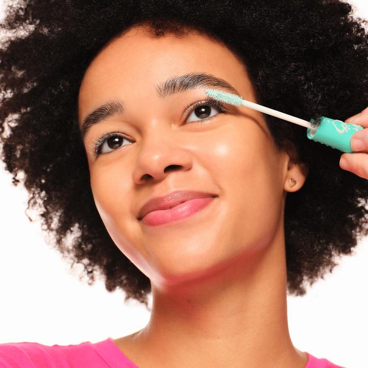 Actual product image essence Lash Princess (BEEFEA)