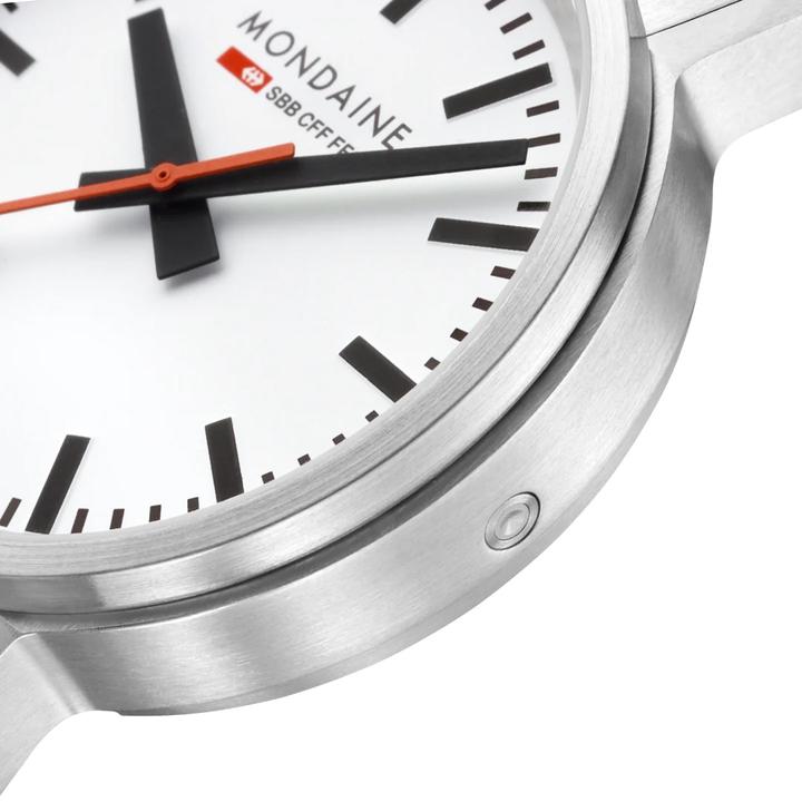 Produktbild Mondaine MST.4101B.SJ Stop2go Horloge - Stationsklok - Saffierglas - Staal - Zilver - 41 mm breed - Quartz - (Swiss Made, 41 mm)