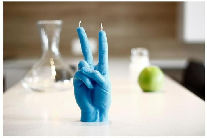 Actual product image Candle Hand Victory (1 pcs.)
