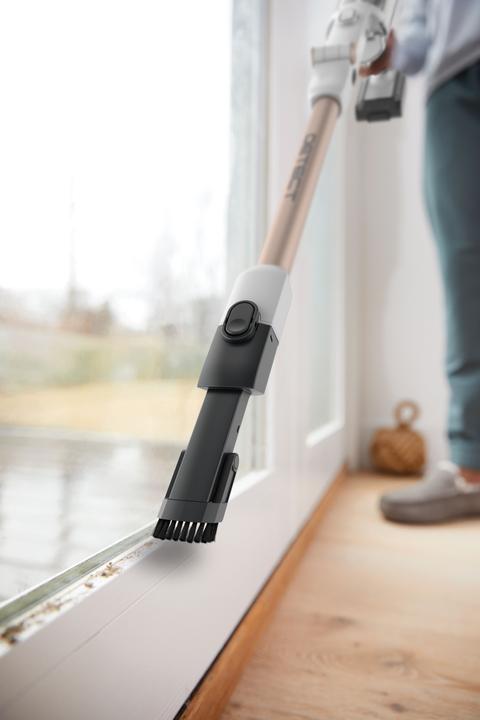 Actual product image Shark Detect Clean & Empty IW3612EU