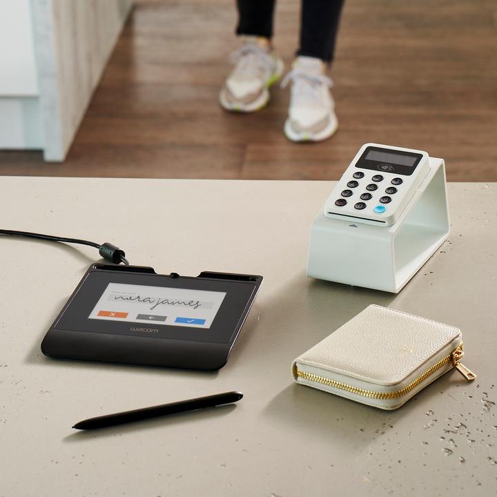 Actual product image Wacom Signature Set - STU-540 (5", 2540 lpi)