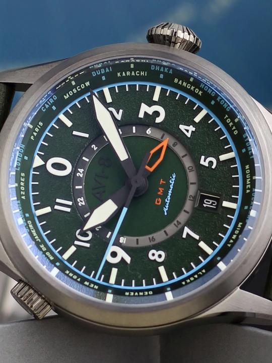 Produktbild AVI-8 AV-4120-05 Wingman Worldtimer GMT (Fliegeruhr)