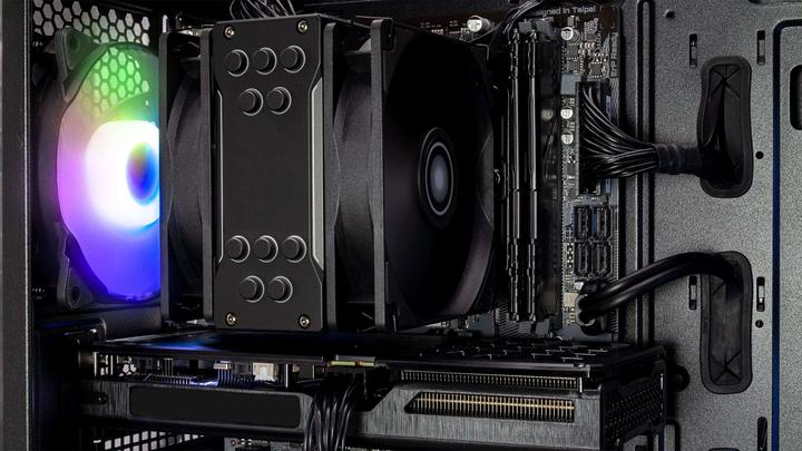 Actual product image Captiva Advanced Gaming R80-090 Ryzen 7 RTX 4060 Ti (AMD Ryzen 7 7700X, 32 GB, 1000 GB, GeForce RTX 4060 Ti)