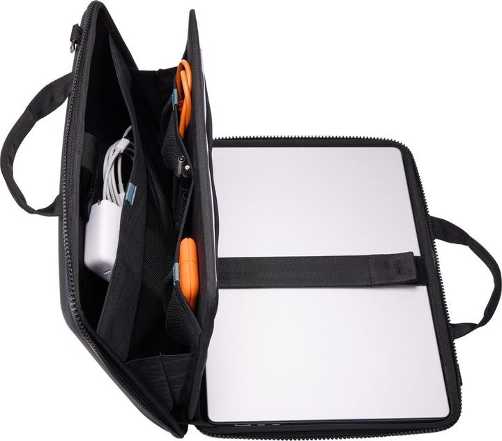 Actual product image Thule Gauntlet 5 MacBook Attaché (16", Universal)