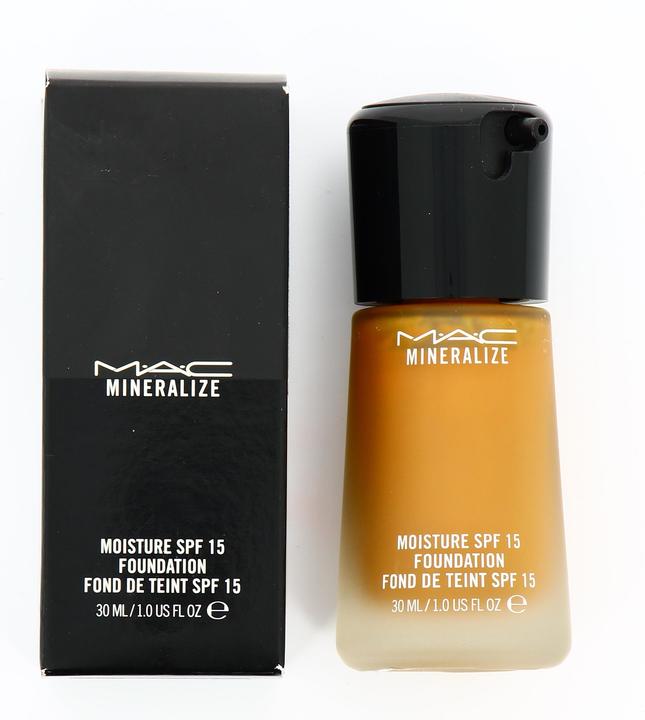 Produktbild MAC Cosmetics Mineralize Moisture Foundation (NC50)