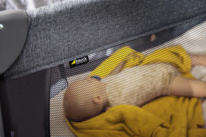Actual product image Hauck Play N Relax Center
