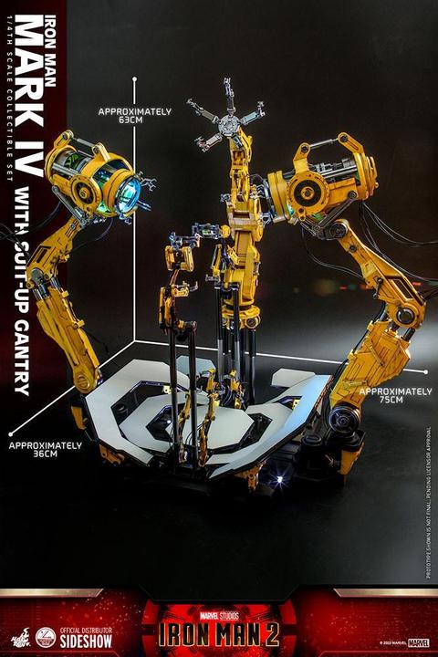 Image du produit Hot Toys Iron Man 2 figurine 1/4 Iron Man Mark IV with Suit-Up Gantry 49 cm