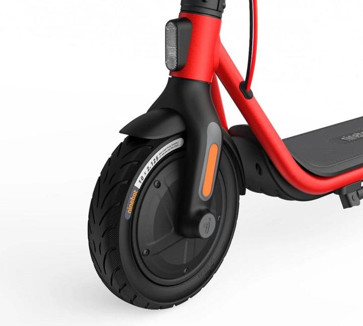Actual product image Segway-Ninebot KickScooter D38D (20 km/h, 38 km, 350 W)