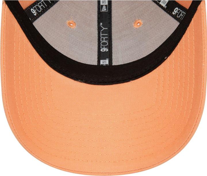 Actual product image New Era 9Forty Los Angeles Dodgers Pale