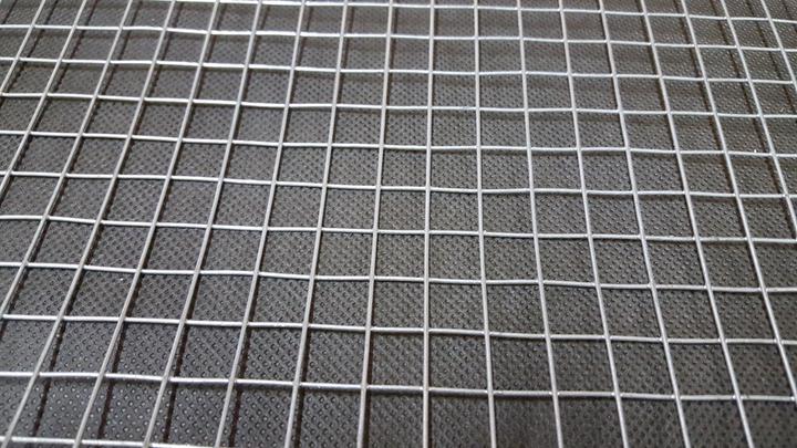 Actual product image Aquagart 200m x 1m Volierendraht Drahtgitter Schweissgitter Drahtgeflecht Drahtzaun