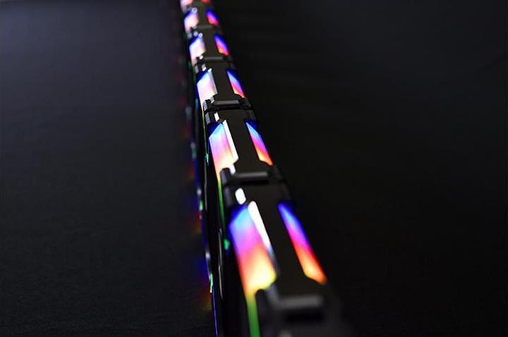 Produktbild Lian-Li UNI FAN SL120 RGB PWM (120 mm, 1 x)