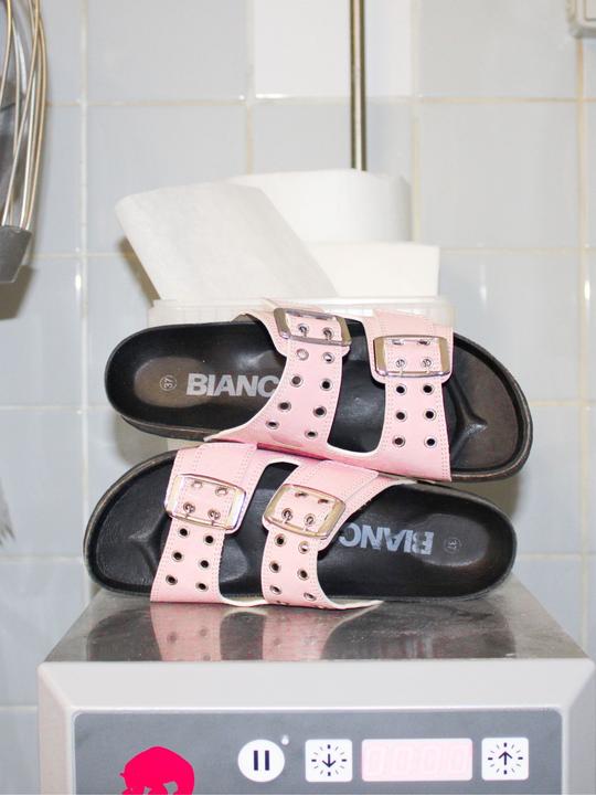 Actual product image Bianco BIAMIAMI Pantolette (37)