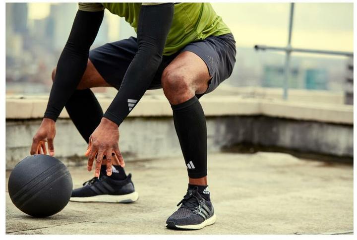 Produktbild adidas Compression Calf Sleeves (S, M)