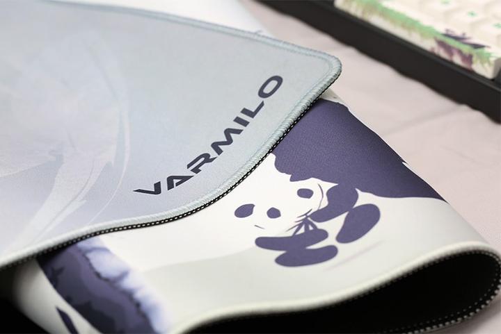 Immagine prodotto Varmilo Panda Mouse Pad XL (Largamente)