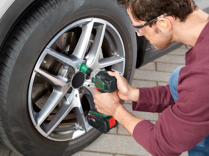 Produktbild Bosch Home & Garden UniversalImpactDrive 18V-350 (Akkubetrieb)
