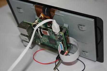 Produktbild Raspberry Pi 7" Touch Screen